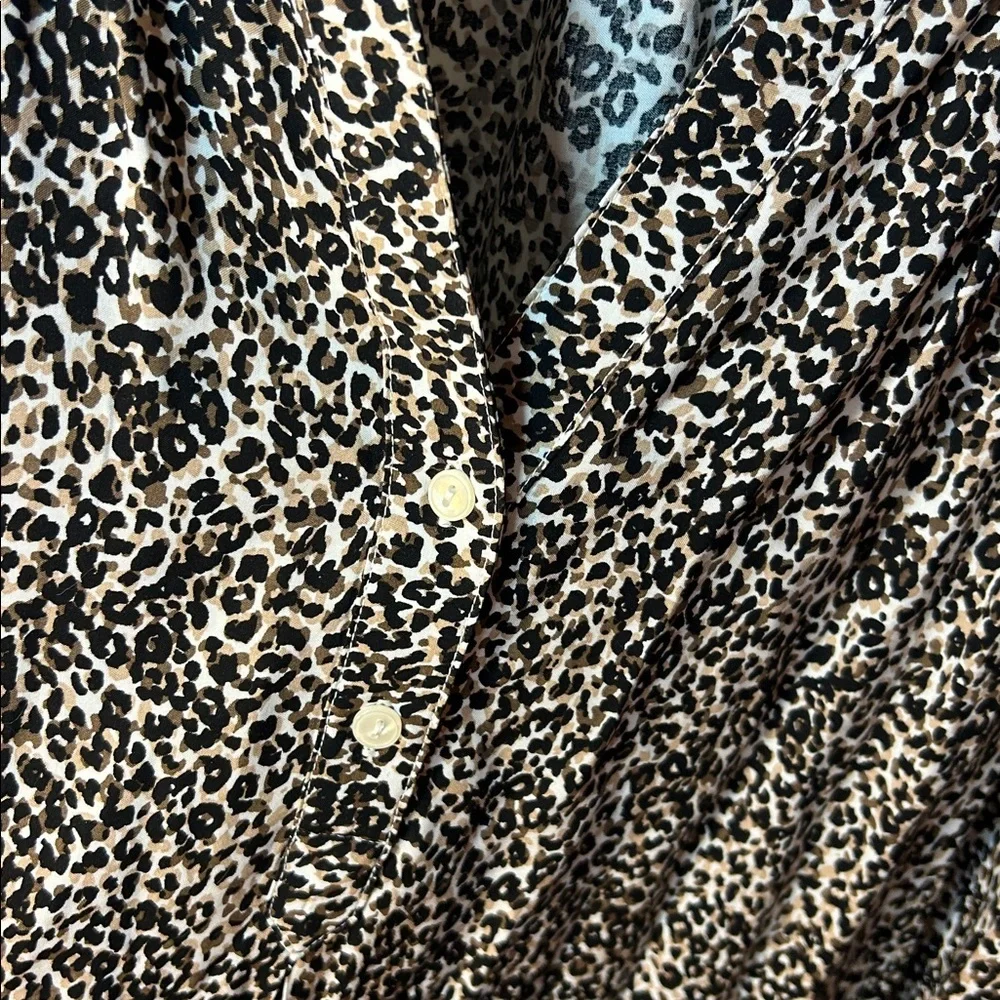 Old Navy Animal Print Blouse XXL Long Sleeve Open Neck - Picture 4 of 9